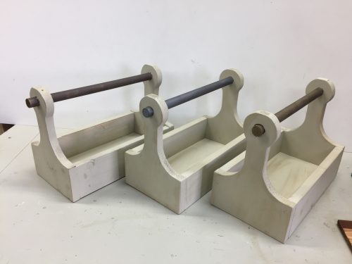 ツールボックス、山田芳照　：ツールボックスデザイン、DIY技術監修、DIY講師
