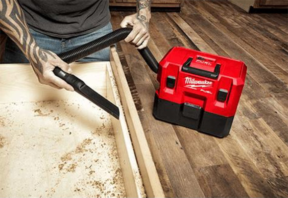 Milwaukee M12 FUEL ウェット＆ドライショップバキューム