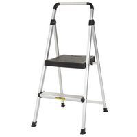 Cosco Lite Solutions アルミニウム製折り畳み式脚立 (11-628-ABK4) / STOOL 2-STEP ALUMINUM