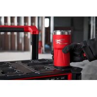 Milwaukee Packout レッドタンブラー (48-22-8392R) / TUMBLER RED 20 OZ 7.05"H