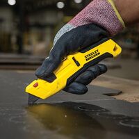 Stanley Fatmax スライド式安全ナイフ (FMHT10365)