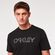 Oakley 男性用半袖Tシャツ ブラック＆カモ Lサイズ (FOA404011-93WL)