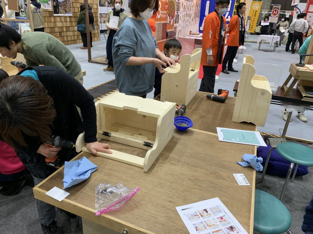 DIY山田　キッズベンチ作り