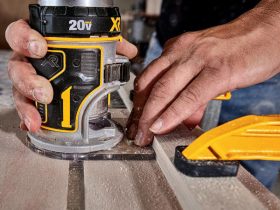 DeWalt 20V MAX XR コンパクトルーター