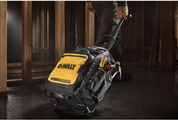 DeWalt ホイール付プロバックパック ツールバッグ