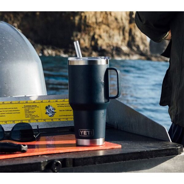 YETI Rambler ストローマグ