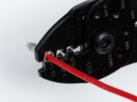 電工ペンチ（圧着ペンチ）の使い方