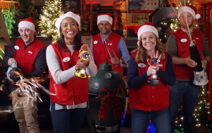 Merry Christmas ACE HARDWARE JAPAN