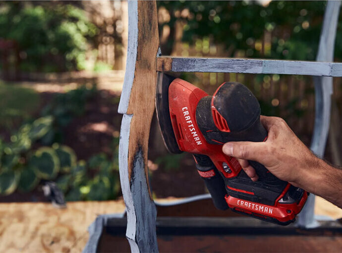 デルタタイプで使いやすい　Craftsman V20 ディテールサンダー