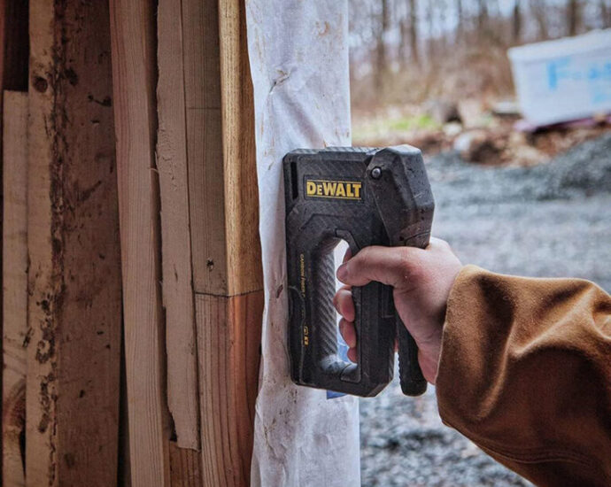 軽量DeWalt カーボンファイバー複合製ステープルガン