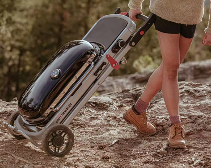 Weber Travelerポータブルグリル ブラック