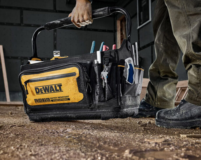 DeWaltのロゴが最高！　DeWalt ツールトートバッグ