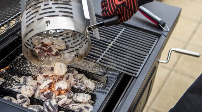素早く着火Char-Broil Half-Time チャコールチムニースターター
