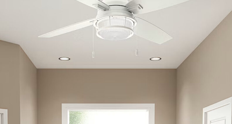 Hunter Fan Ocala 屋外用シーリングファン 52インチ ホワイト
