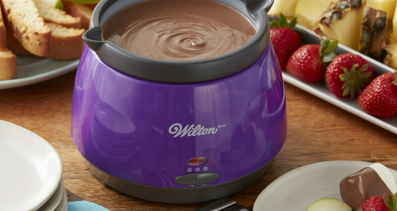 チョコでコーティング Wilton チョコレートメルティングポット