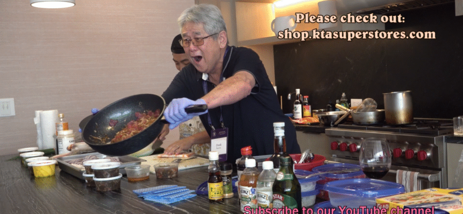 Hawaii オゴ・ナマスを作る,Chef Derek BigIsland