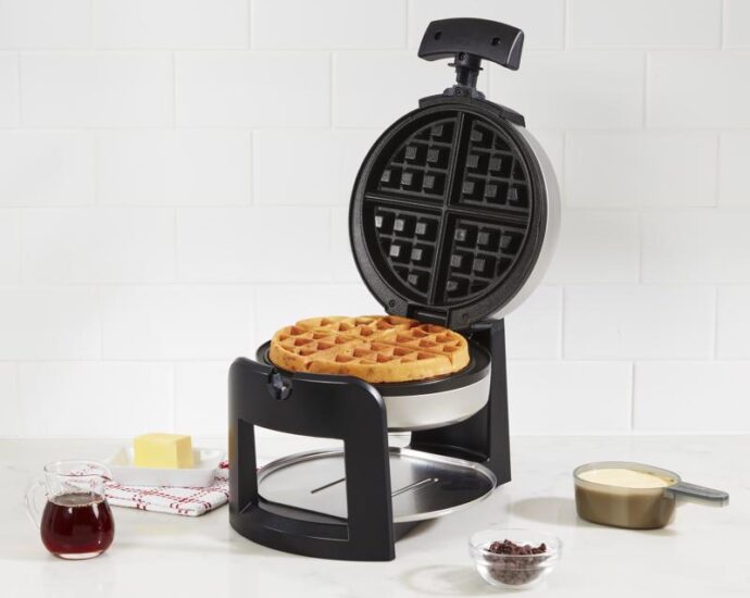 ふわふわベルギーワッフル Cuisinart 回転式ワッフルメーカー