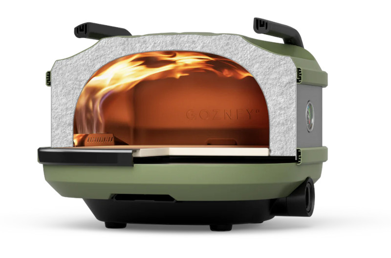 世界で最もポータブルな Gozney Tread 屋外用ピザオーブン