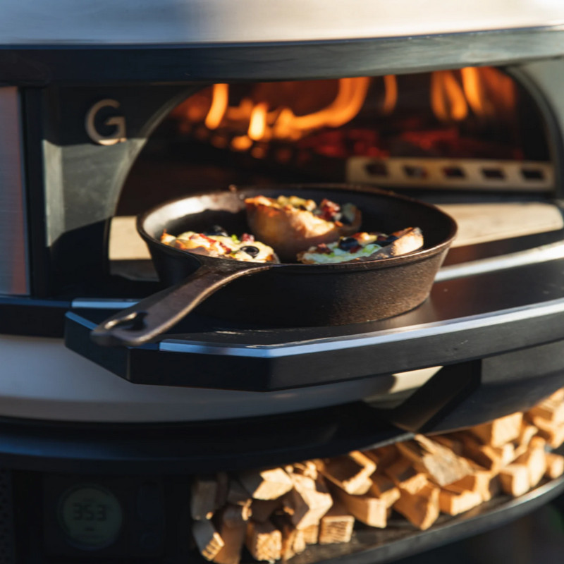 オーブンの前面を広く使える　Gozney Dome用マンテル