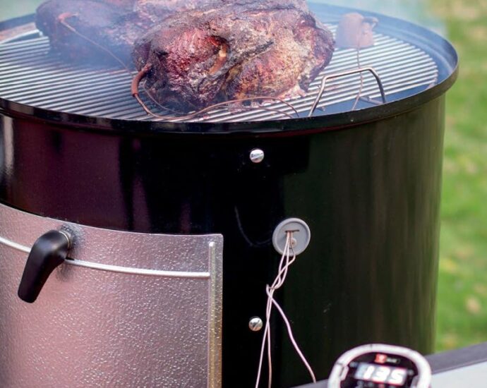 Weber Smokey Mountain チャコールスモーカー (721001)