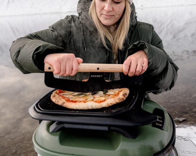 Gozney Tread Roof Rack カッティングボード (AT1904)