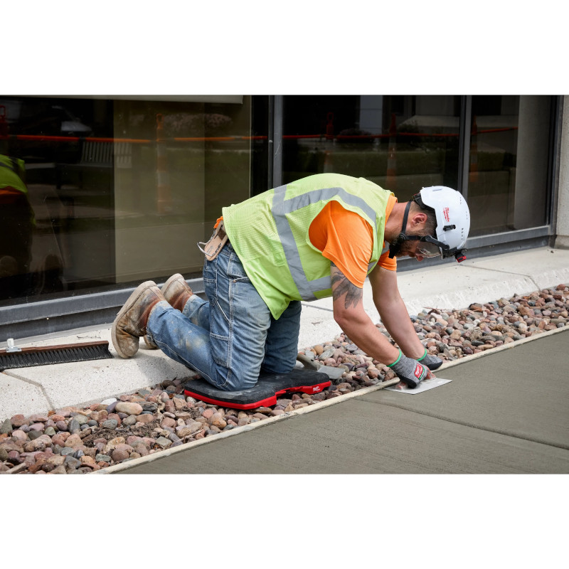 Milwaukee ラバー製ひざ当てパッド(48-73-6110)