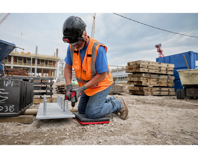 Milwaukee ラバー製ひざ当てパッド(48-73-6110)