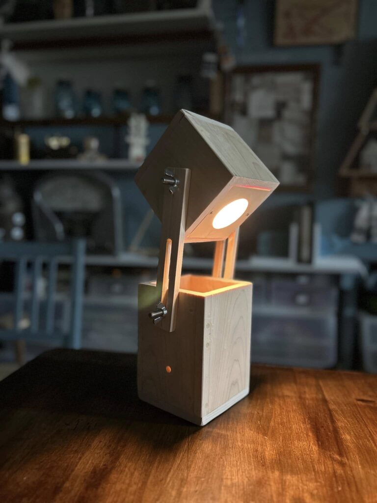 DIYプロダクション工房作品 by デザイン　山田芳照