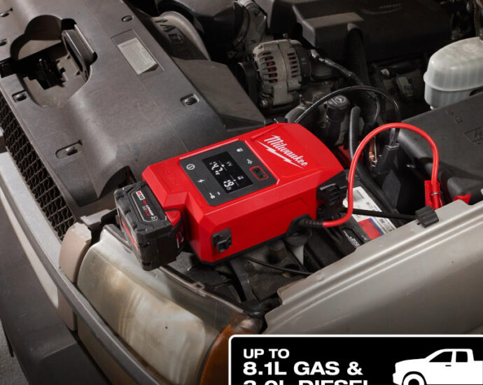 Milwaukee バッテリージャンプスターター (3841-20)