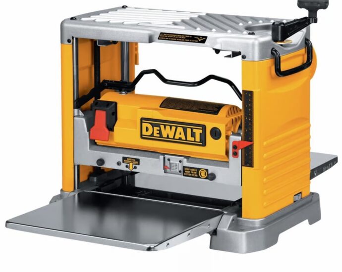 DeWalt 12-1/2インチ コード式プレーナー