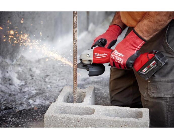 Milwaukee M18 カットオフ&アングルグラインダー 本体のみ (2686-20)