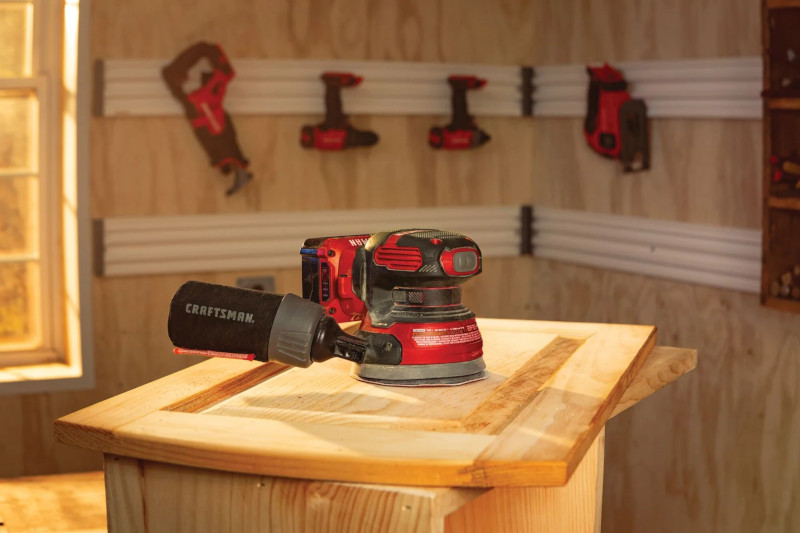 Craftsman V20 ランダムオービットサンダー 本体のみ (CMCW220B)