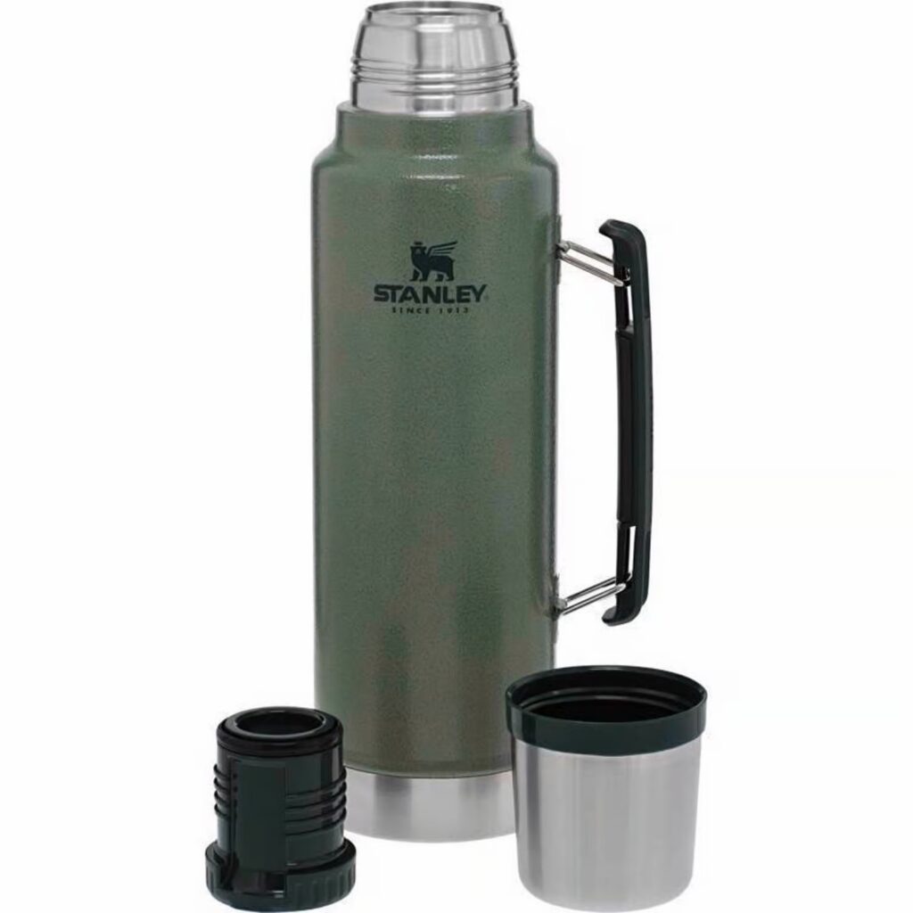 Stanley クラシック 真空断熱ボトル 1.5クォート(10-11347-001)