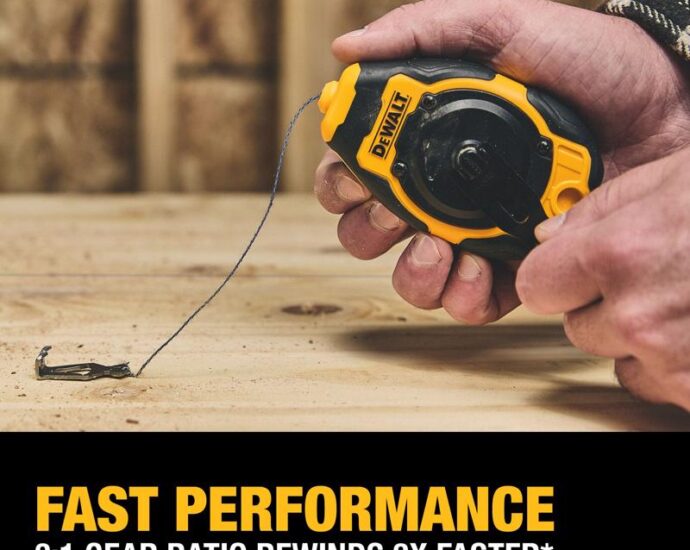 DeWalt コンパクトチョークラインリールキット ブルー (DWHT48330BC)
