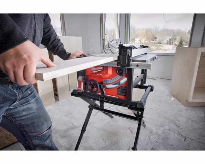 Milwaukee M18 FUEL 8-1/4インチ テーブルソー 2736-20