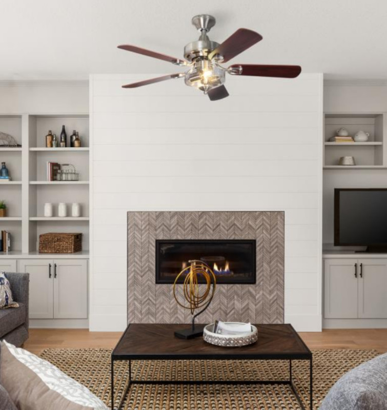 Westinghouse Richboro SE 42インチ シーリングファン|LED照明付き