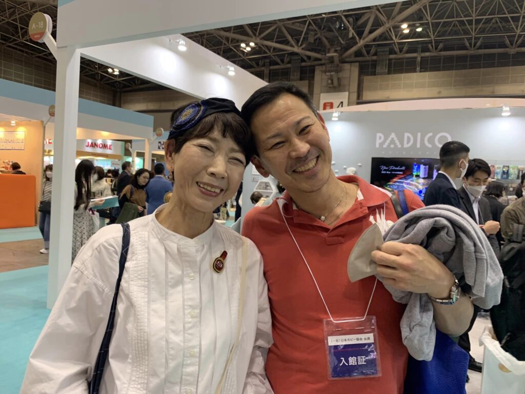 Hobby show初日、Team Hawaiiは会場で情報収集